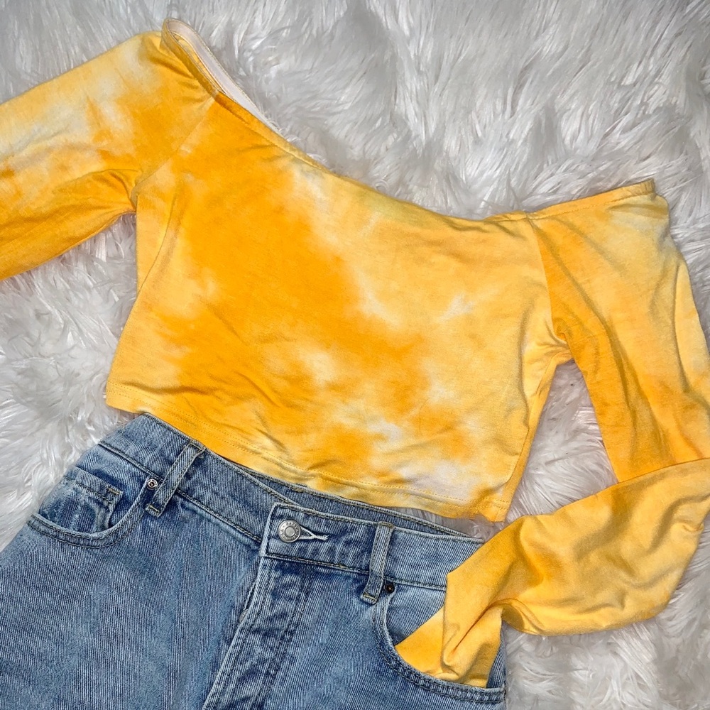 Off the shoulder tie-dye crop top